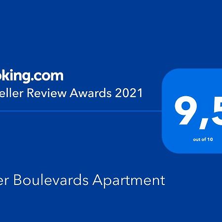 River Boulevards Apartment كراكوفيا المظهر الخارجي الصورة