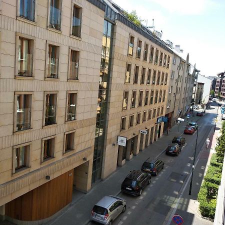 River Boulevards Apartment كراكوفيا المظهر الخارجي الصورة