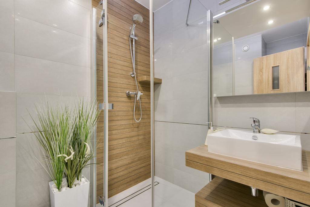 River Boulevards Apartment كراكوفيا المظهر الخارجي الصورة