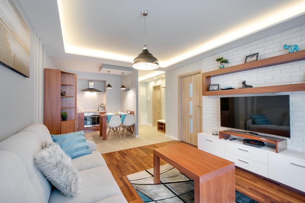 River Boulevards Apartment كراكوفيا المظهر الخارجي الصورة